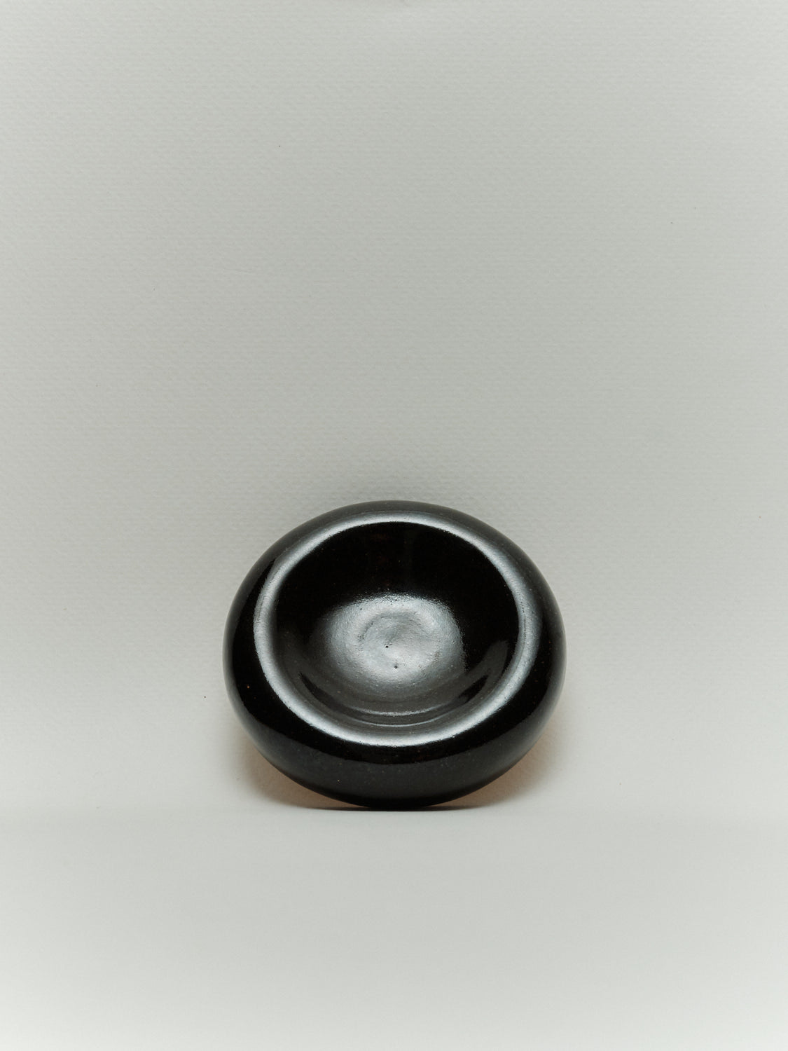 THE OIL PEBBLE