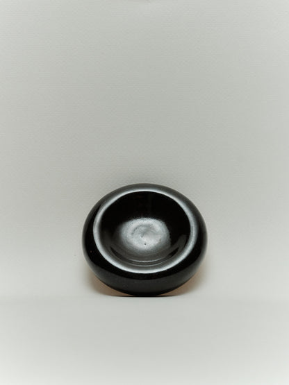 THE OIL PEBBLE