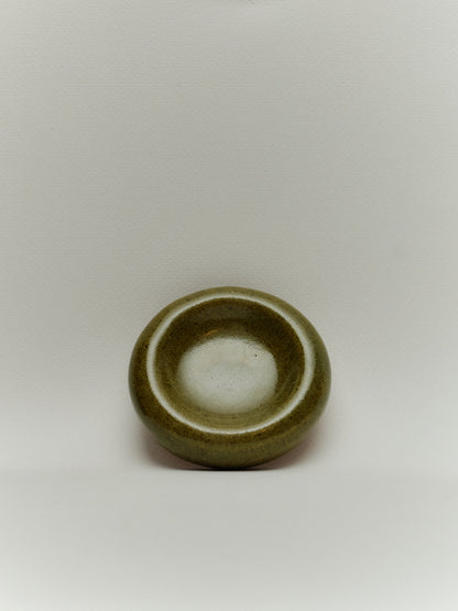 THE OIL PEBBLE