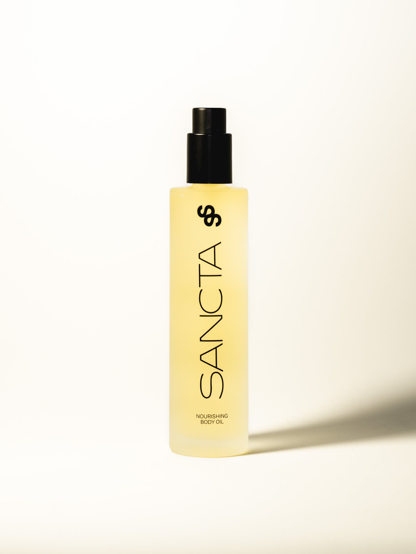 A nourishing calming body oil with a blend of antioxidant rich oils for deeply nourished, luscious skin.